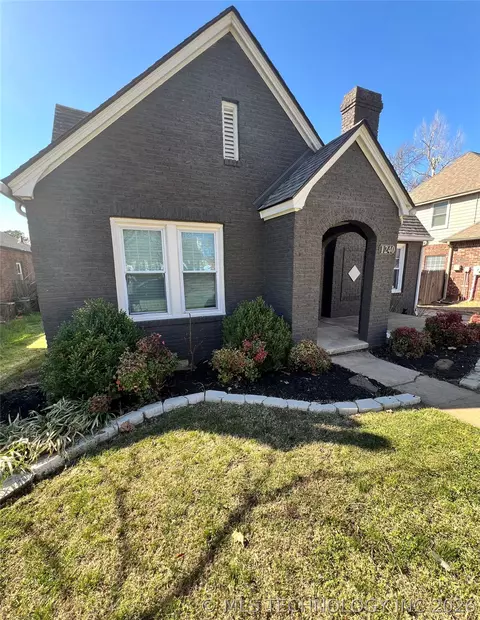 1240 S Birmingham Ave, Tulsa, OK 74104