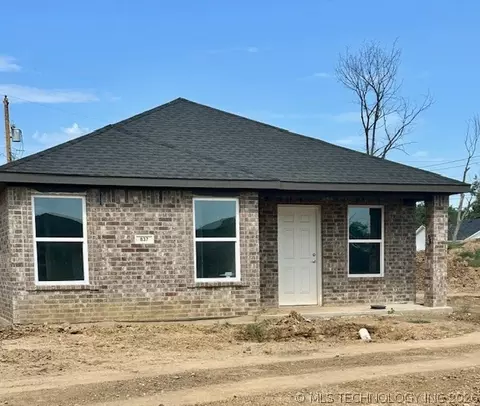 837 Elm St, Seminole, OK 74868