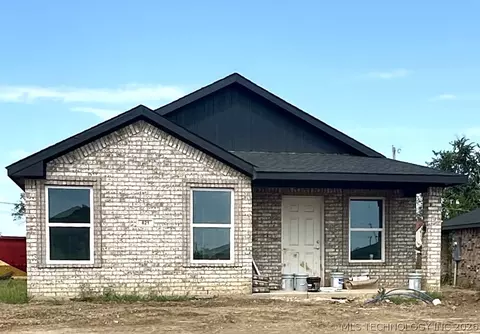 821 Elm St, Seminole, OK 74868