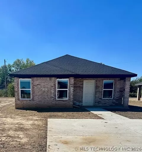 729 Elm St, Seminole, OK 74868