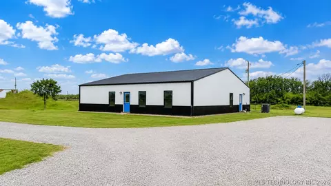 1450 W 520 Rd, Pryor, OK 74361
