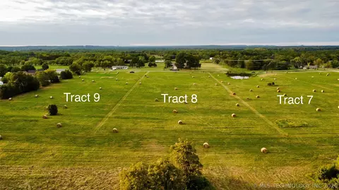 8598 E 480 Rd, Claremore, OK 74019