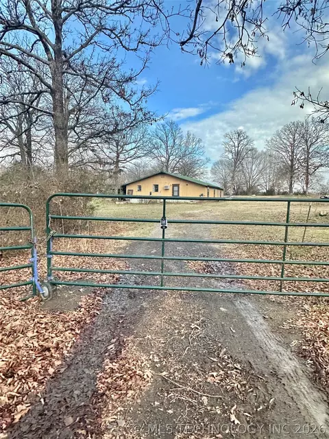18870 County Line Rd, Keota, OK 74941