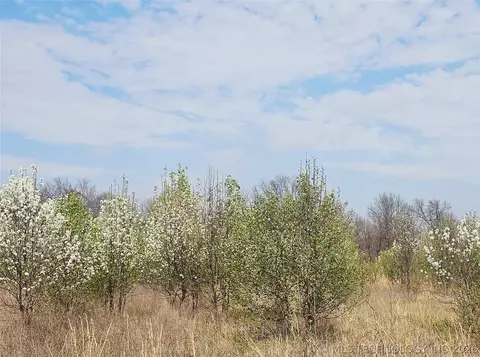 1 E 500 Rd, Claremore, OK 74019