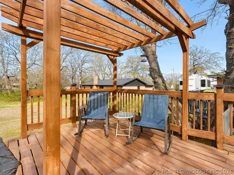Exterior - 2731 E 7th St, Ada, OK 74820 photo 10 of 21