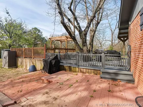 Exterior - 2731 E 7th St, Ada, OK 74820 photo 18 of 21