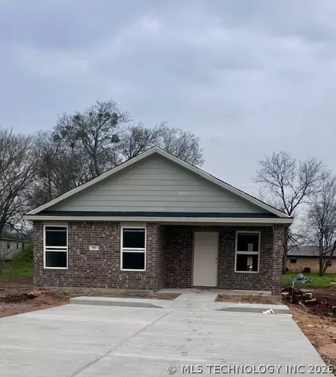 603 E Wolf St, Madill, OK 73446
