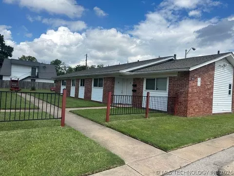 9909 E 12th St, Tulsa, OK 74128