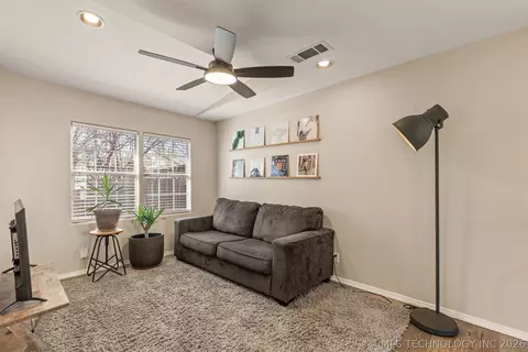 3612 E 3rd St, Tulsa, OK 74112 photo 3