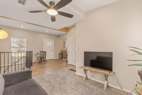 3612 E 3rd St, Tulsa, OK 74112 photo 12