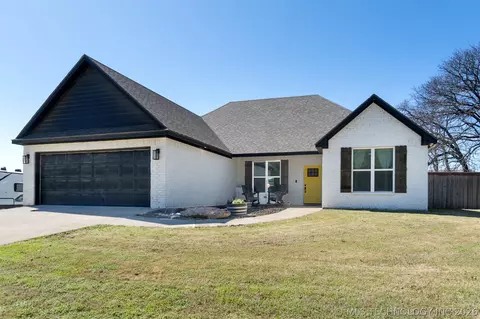7353 Wilson St, Durant, OK 74701