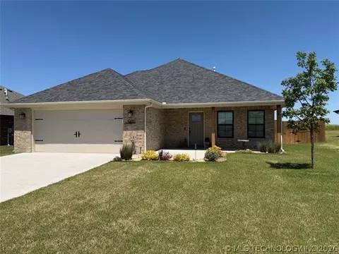 5820 Coldspring Ln, Bartlesville, OK 74006