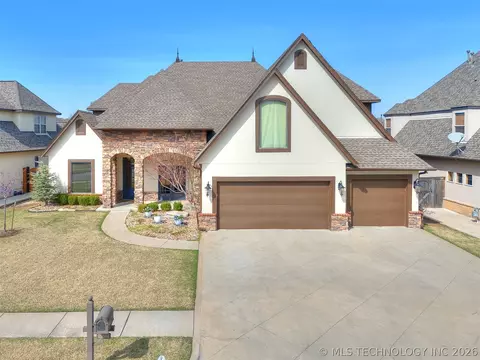 2707 E 138th St S, Bixby, OK 74008