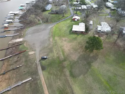 421216 E 1161 Rd, Eufaula, OK 74432 photo 13