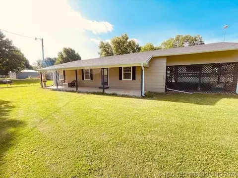 421216 E 1161 Rd, Eufaula, OK 74432 photo 2