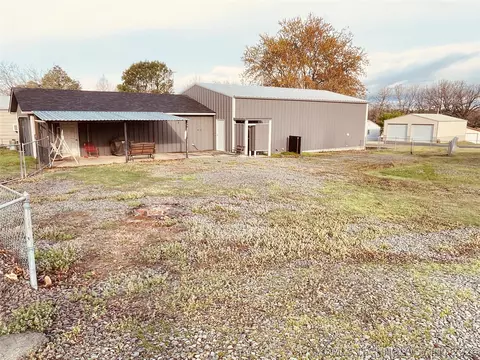 421216 E 1161 Rd, Eufaula, OK 74432 photo 23
