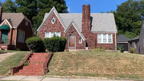 2424 N Boston Ave, Tulsa, OK 74106