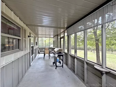 Exterior - 20005 Hwy 80, Hulbert, OK 74441 photo 3 of 30