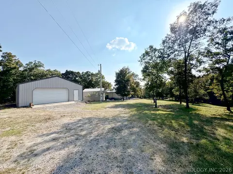 Exterior - 20005 Hwy 80, Hulbert, OK 74441 photo 9 of 30
