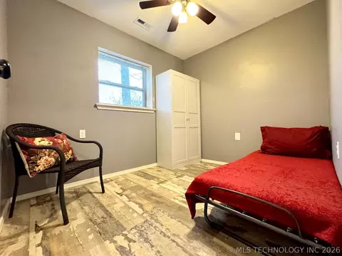Bedroom - 20005 Hwy 80, Hulbert, OK 74441 photo 4 of 4