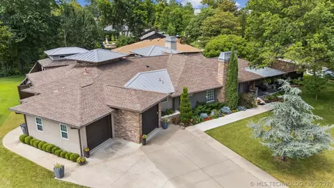 3189 E 33rd St, Tulsa, OK 74105