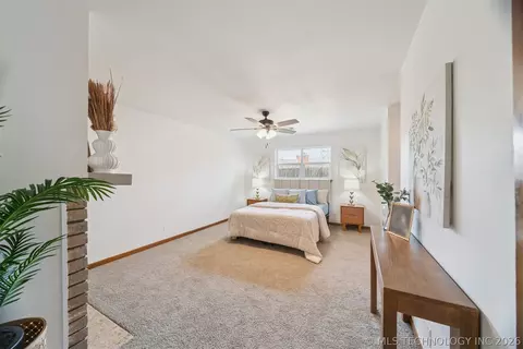 Bedroom - 5855 E 46th Pl, Tulsa, OK 74135 photo 4 of 7