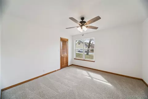 Bedroom - 5855 E 46th Pl, Tulsa, OK 74135 photo 1 of 7
