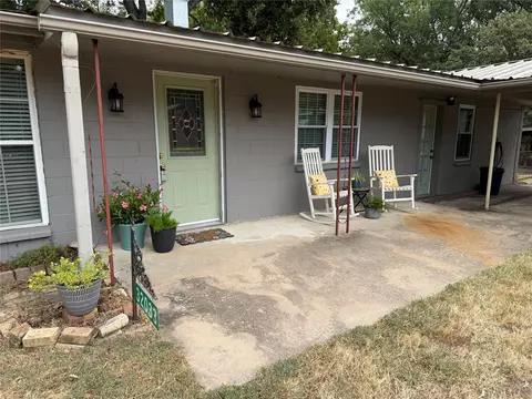 Exterior - 32033 E 695 Way, Wagoner, OK 74467 photo 2 of 21