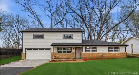 2439 E 67th St, Tulsa, OK 74136