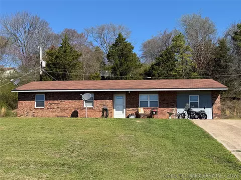 703 W Cedar, Wilburton, OK 74578