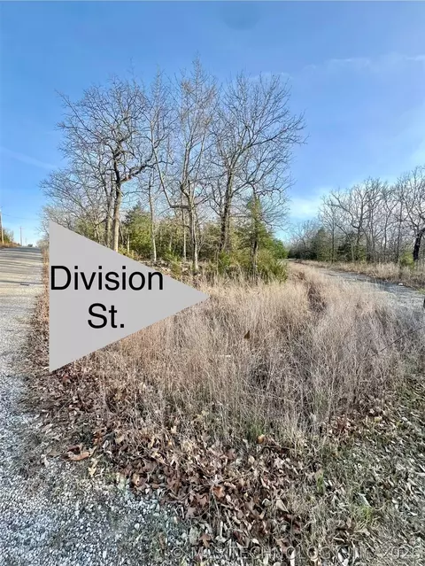 Division, Canadian, OK 74425