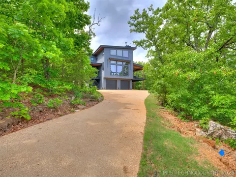 87 Rose Way, Stigler, OK 74462