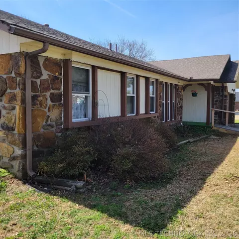 26064 E 731 Rd, Wagoner, OK 74467 photo 2