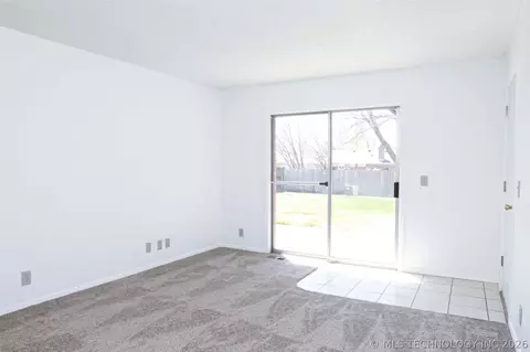 12442 E 13th Pl, Tulsa, OK 74128 photo 20