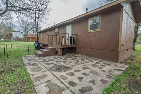 Other - 511 E 6th St, Hulbert, OK 74441 photo 2 of 7