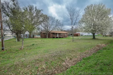 Other - 511 E 6th St, Hulbert, OK 74441 photo 3 of 7