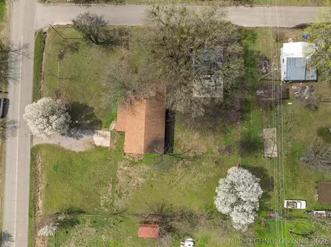 View/Area - 511 E 6th St, Hulbert, OK 74441 photo 3 of 3