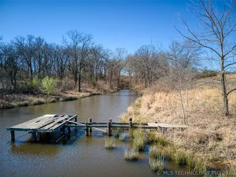 Voca Road, Caney, OK 74533