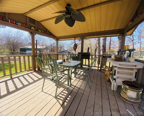 Exterior - 264 SE Main St, Eufaula, OK 74432 photo 6 of 7