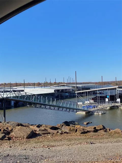 View/Area - 264 SE Main St, Eufaula, OK 74432 photo 2 of 5