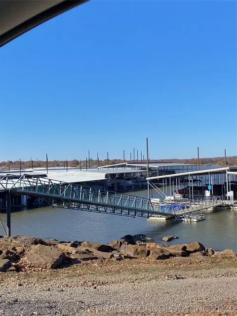 View/Area - 264 SE Main St, Eufaula, OK 74432 photo 2 of 5