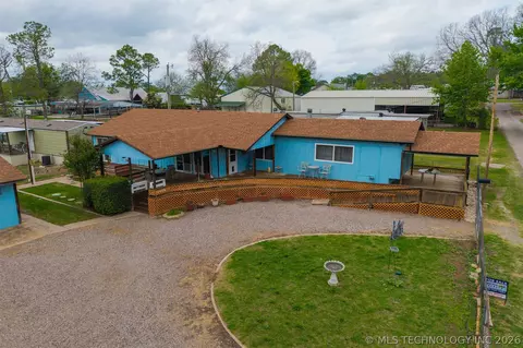 3923 E Z St, Kingston, OK 73439