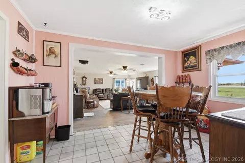 Dining - 3431 E 360 Rd, Talala, OK 74080 photo 1 of 3