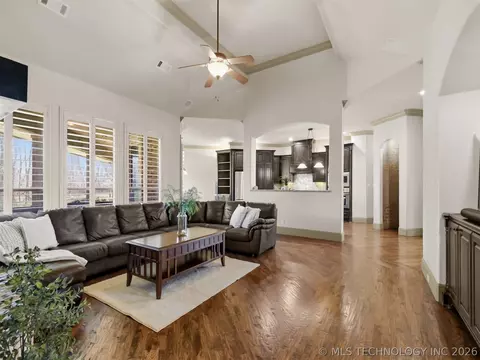 Living - 22533 Front Nine, Thackerville, OK 73459 photo 1 of 2