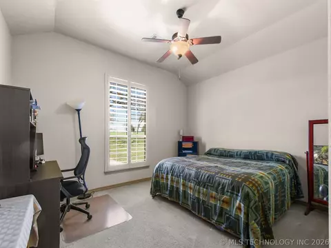 Bedroom - 22533 Front Nine, Thackerville, OK 73459 photo 5 of 5