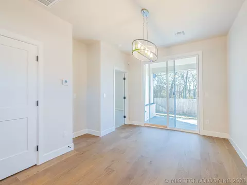 1007 E Delmar St, Broken Arrow, OK 74012 photo 8