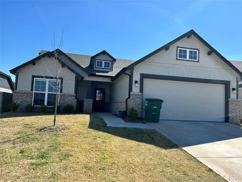12333 N 132nd Ave E, Collinsville, OK 74021