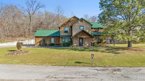 740 Maplebrook Ln, Vinita, OK 74301