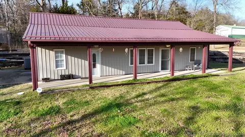 Exterior - 264 Delaware Ave, Eucha, OK 74342 photo 2 of 4