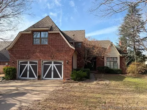 8920 S College Pl, Tulsa, OK 74137